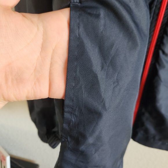 My Hero Academia Eraser Head Logo Windbreaker Size Small - Picture 3 of 7